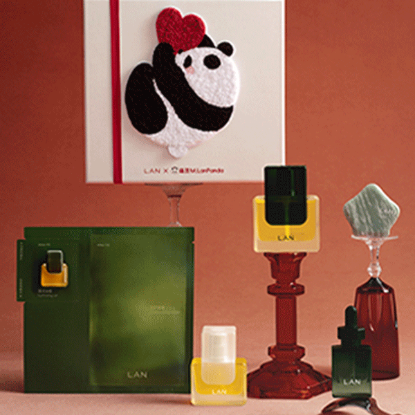 LAN×大熊猫“萌兰”春节治愈系跨界营销